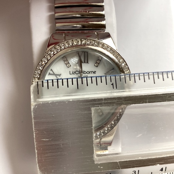 Liz Claiborne Mother of Pearl Expansion Band Watch, NIB - Picture 6 of 9
